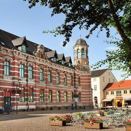 Zum Kaiserlichen Postamt Parchim Extérieur photo